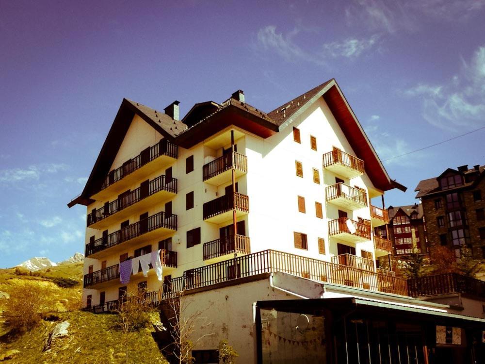 Apartamentos Formigal Exterior foto